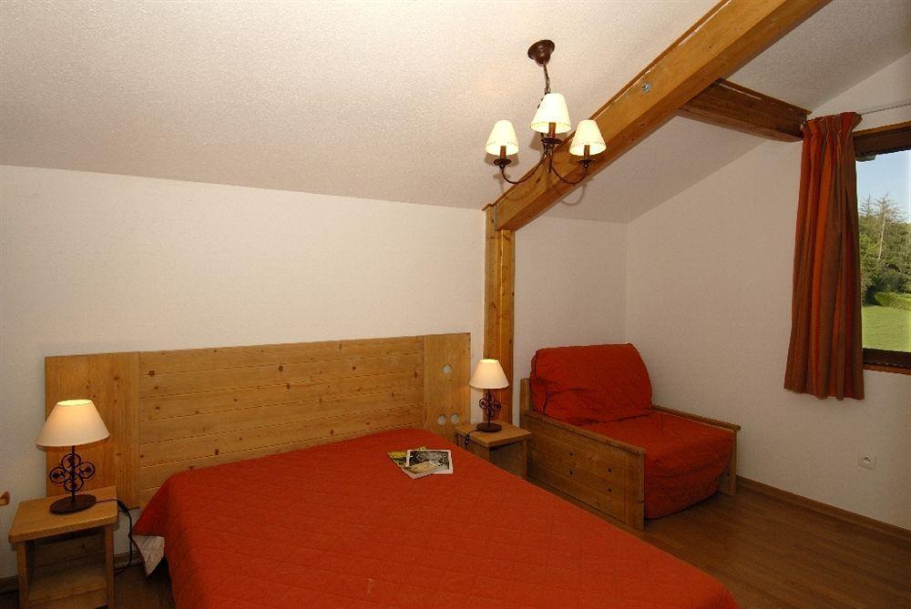 Residence Odalys Les Chalets D'Evian Exterior photo