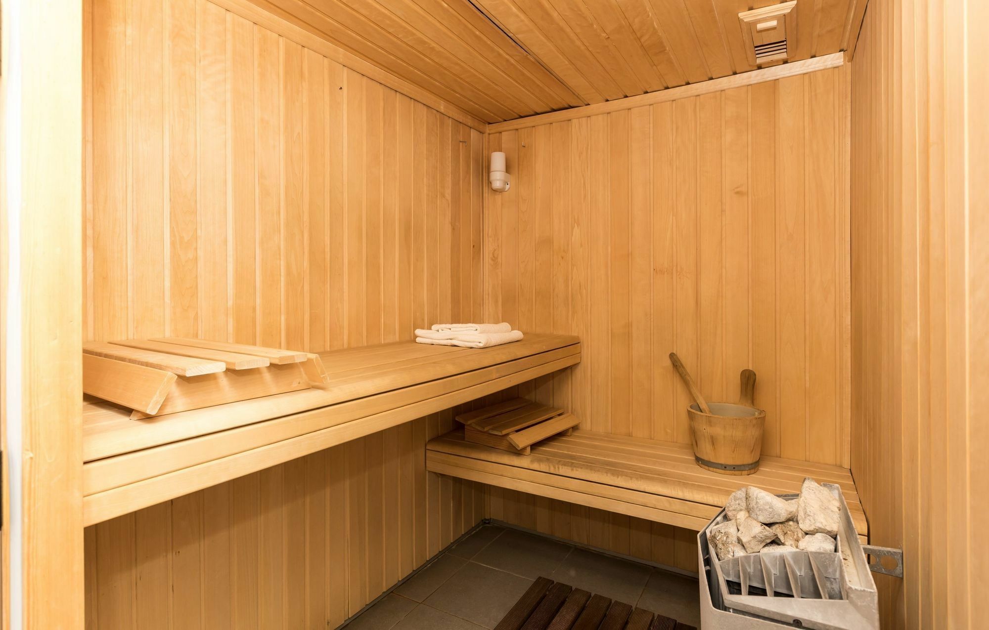 Residence Odalys Les Chalets D'Evian Exterior photo