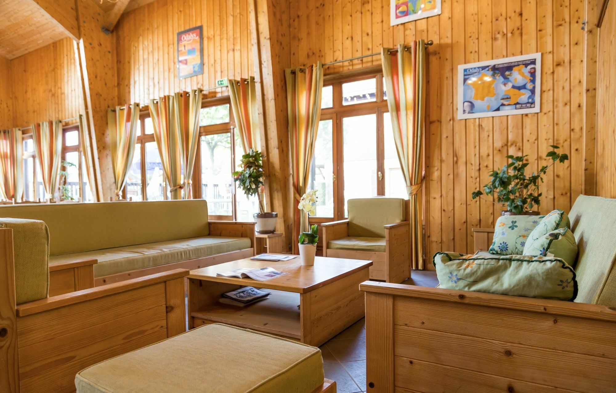 Residence Odalys Les Chalets D'Evian Exterior photo